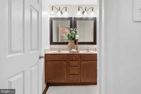 Entry Way - 33 Chennault Trl, Falling Waters, WV 25419 photo 3 of 3