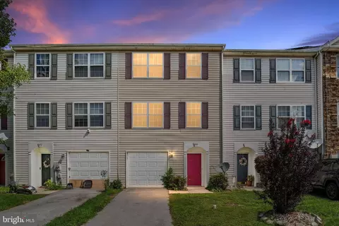 868 Aztec Dr, Martinsburg, WV 25405