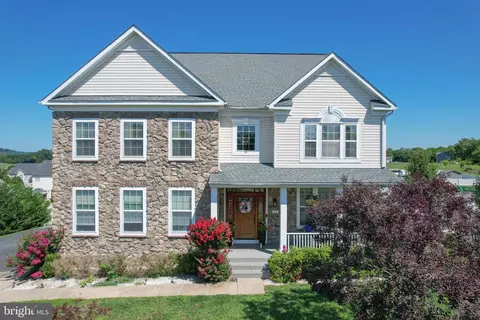 95 Vane Dr, Martinsburg, WV 25403
