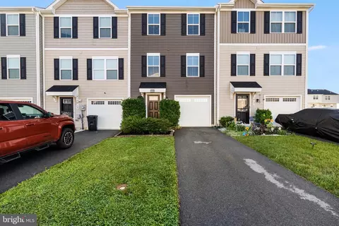 133 Rhea Dr, Martinsburg, WV 25403