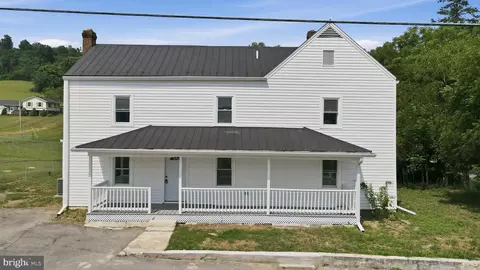 12769 Back Creek Valley Rd, Hedgesville, WV 25427