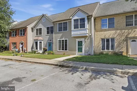 Exterior - 249 Morningside Dr, Falling Waters, WV 25419 photo 3 of 9