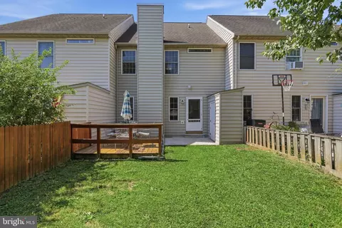 Exterior - 249 Morningside Dr, Falling Waters, WV 25419 photo 7 of 9