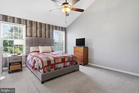 Bedroom - 249 Morningside Dr, Falling Waters, WV 25419 photo 3 of 5