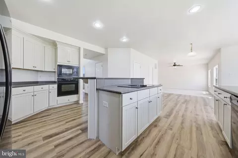 Kitchen - 348 Dorchester Dr, Falling Waters, WV 25419 photo 2 of 2