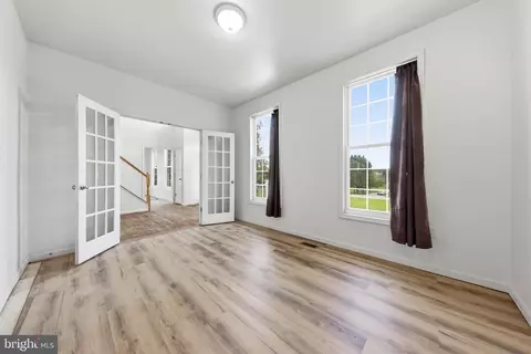 Entry Way - 348 Dorchester Dr, Falling Waters, WV 25419 photo 4 of 11