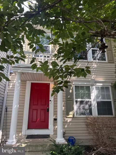 34 Grindstone Dr, Hedgesville, WV 25427