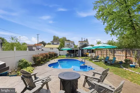 107 S Georgia Ave, Martinsburg, WV 25401