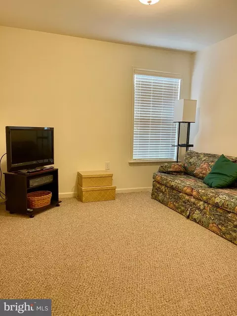 Bedroom - 28 Chennault Trl, Falling Waters, WV 25419 photo 5 of 5