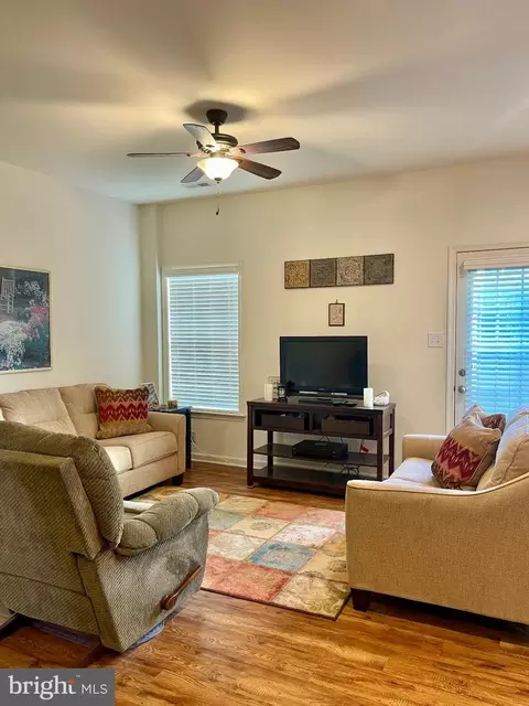 Living - 28 Chennault Trl, Falling Waters, WV 25419 photo 1 of 2