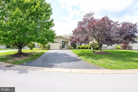 125 Arrowhead Rdg, Hedgesville, WV 25427