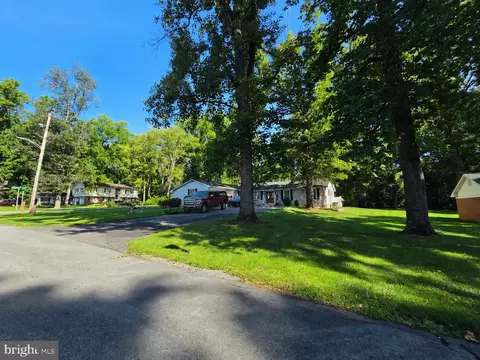 82 Minnick Rd, Inwood, WV 25428