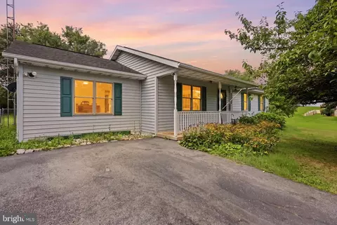 86 Spur Rd, Martinsburg, WV 25404