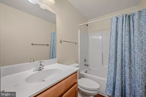 Bath - 34 Polygon Pl, Falling Waters, WV 25419 photo 3 of 3