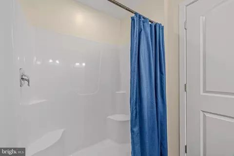 Bath - 34 Polygon Pl, Falling Waters, WV 25419 photo 2 of 3
