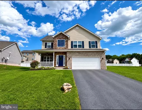 24 Constellation Rd, Inwood, WV 25428
