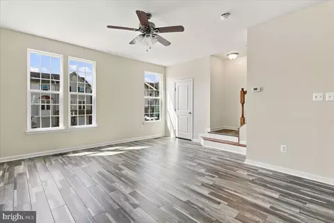 Living - 59 Gauley River Path, Falling Waters, WV 25419 photo 5 of 10