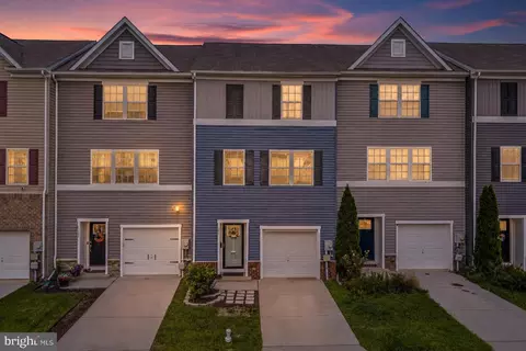 289 Magellan Dr, Martinsburg, WV 25404