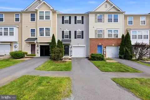 61 Natural Way, Martinsburg, WV 25404
