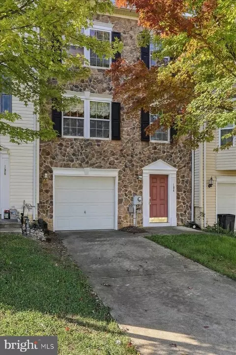 134 Raphael Ct, Martinsburg, WV 25403