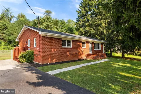 116 Shellbark Ln, Martinsburg, WV 25403