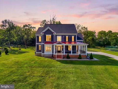 268 Phillips Ln, Bunker Hill, WV 25413