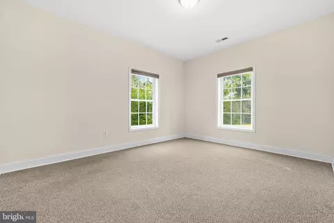 Bedroom - 117 Beverly Ln, Falling Waters, WV 25419 photo 8 of 9