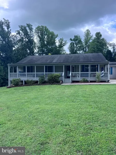 88 Together Dr, Inwood, WV 25428