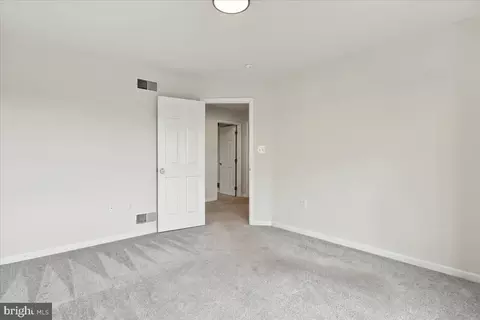 48 Lansing Ct, Falling Waters, WV 25419 photo 33