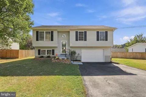 153 Idyllwood Dr, Inwood, WV 25428