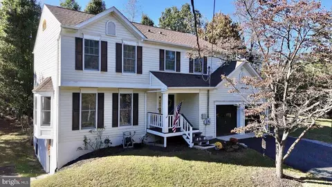 805 Butts Mill Rd, Hedgesville, WV 25427