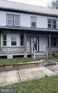 713 New York Ave, Martinsburg, WV 25401