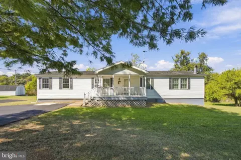 113 Chris Dr, Martinsburg, WV 25404