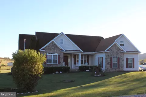 229 Brockton Ln, Martinsburg, WV 25403