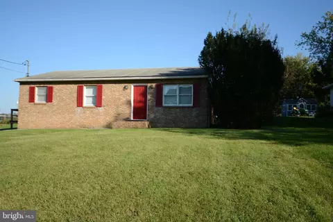 193 Hedrick Ave, Martinsburg, WV 25405