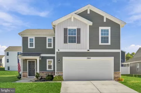 399 Toulouse Ln, Martinsburg, WV 25403