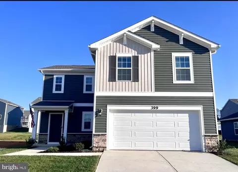 399 Toulouse Ln, Martinsburg, WV 25403