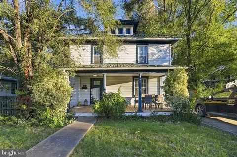 744 Winchester Ave, Martinsburg, WV 25401