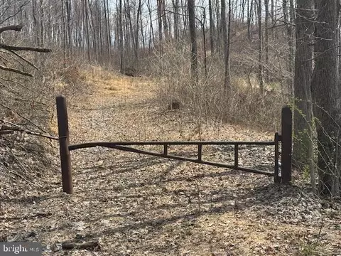 15400 Us 250, Philippi, WV 26416