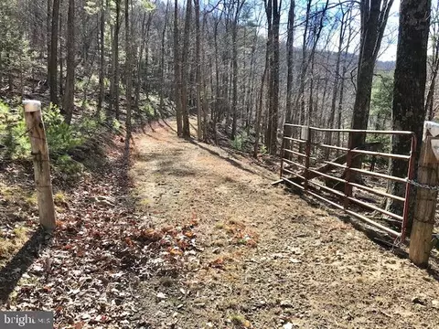 Roy Hyre Hollow Road, Petersburg, WV 26847