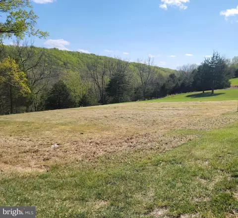 0 Point Dr, Petersburg, WV 26847