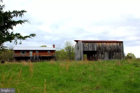 2669 Robert Ours Rd, Petersburg, WV 26847