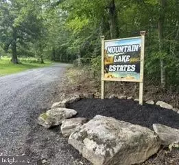 Mountain Lake Estates - Lot 6, Mount Storm, WV 26739