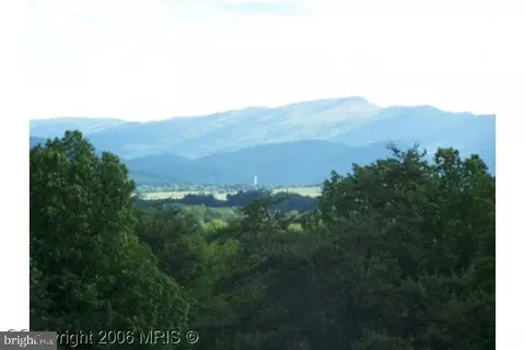 8 Hott Hill Road, Arthur, WV 26847