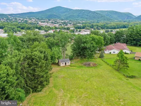 lot7 Point Dr, Petersburg, WV 26847