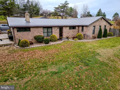 3988 N Fork Hwy, Petersburg, WV 26847
