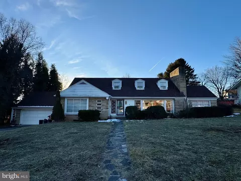 124 Pine St, Petersburg, WV 26847