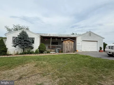 37 La Baer Ln, New Creek, WV 26743