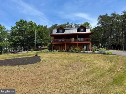 2919 Durgon Rd, Petersburg, WV 26847