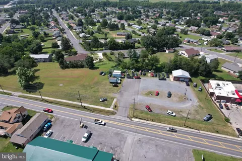 421 Keyser Ave, Petersburg, WV 26847